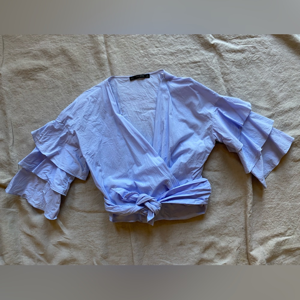 Zara crop top with layered sleeves